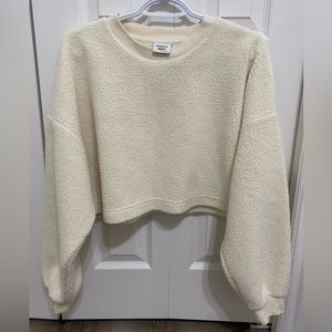 Aritzia Sunday Best Cropped Sherpa Sweater (Size-S)